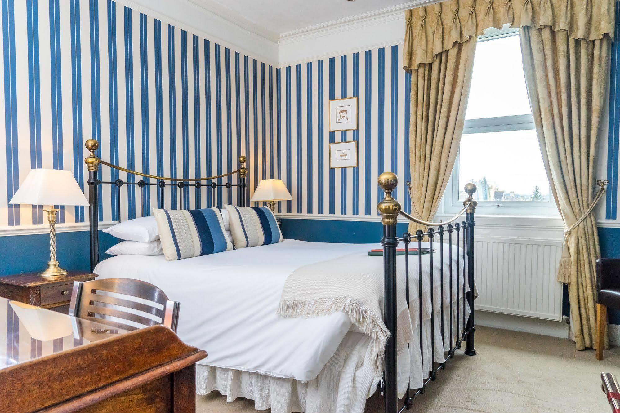 Oldfields House Bed and Breakfast Bath Buitenkant foto